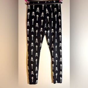 Bongo skull leggings Size Large great preowned condition!
